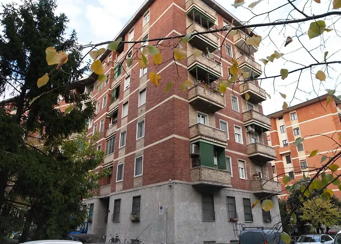 YouHosty - Del Castagno